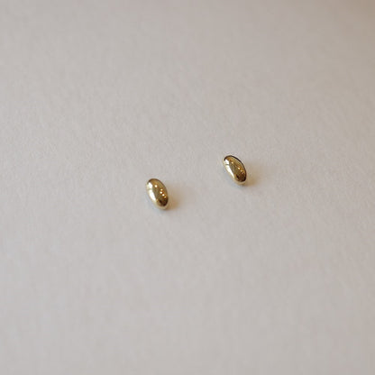 S925 Silver Plating 14k Golden Smooth Oval Mini Ear Studs